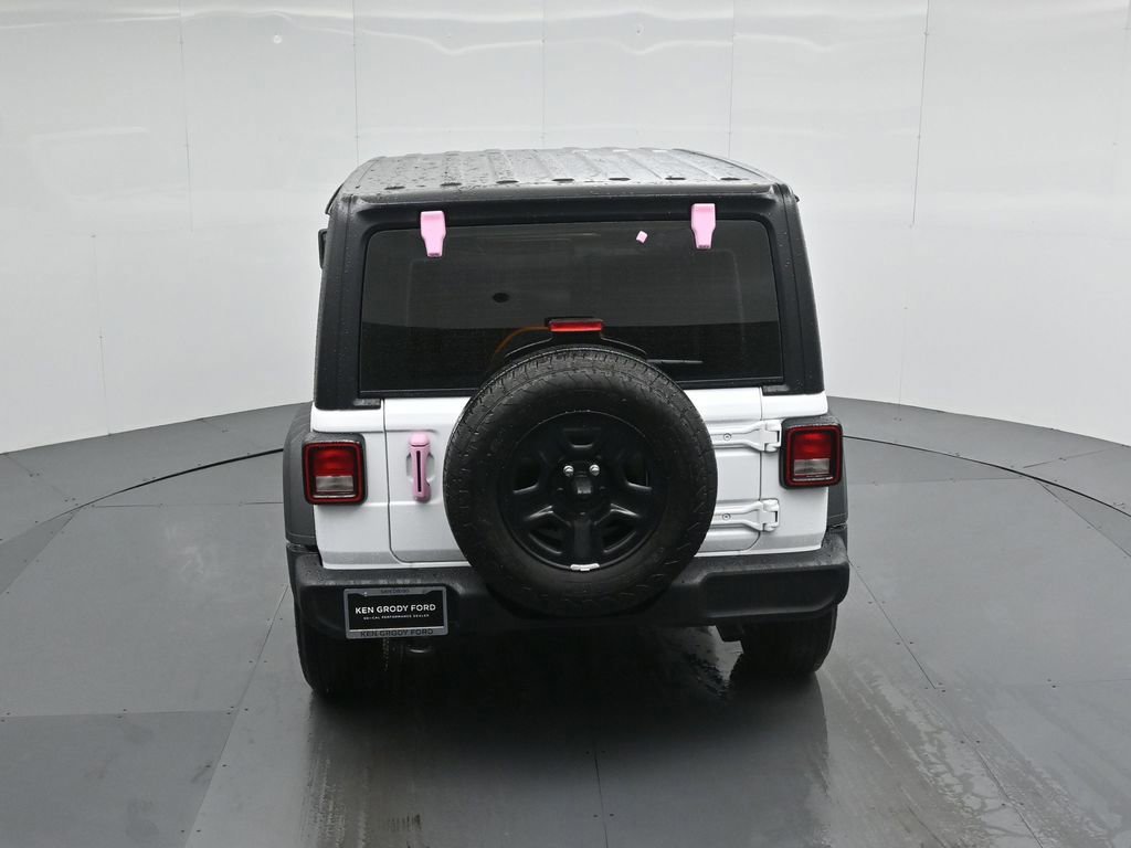 Used 2025 Jeep Wrangler Sport image 14