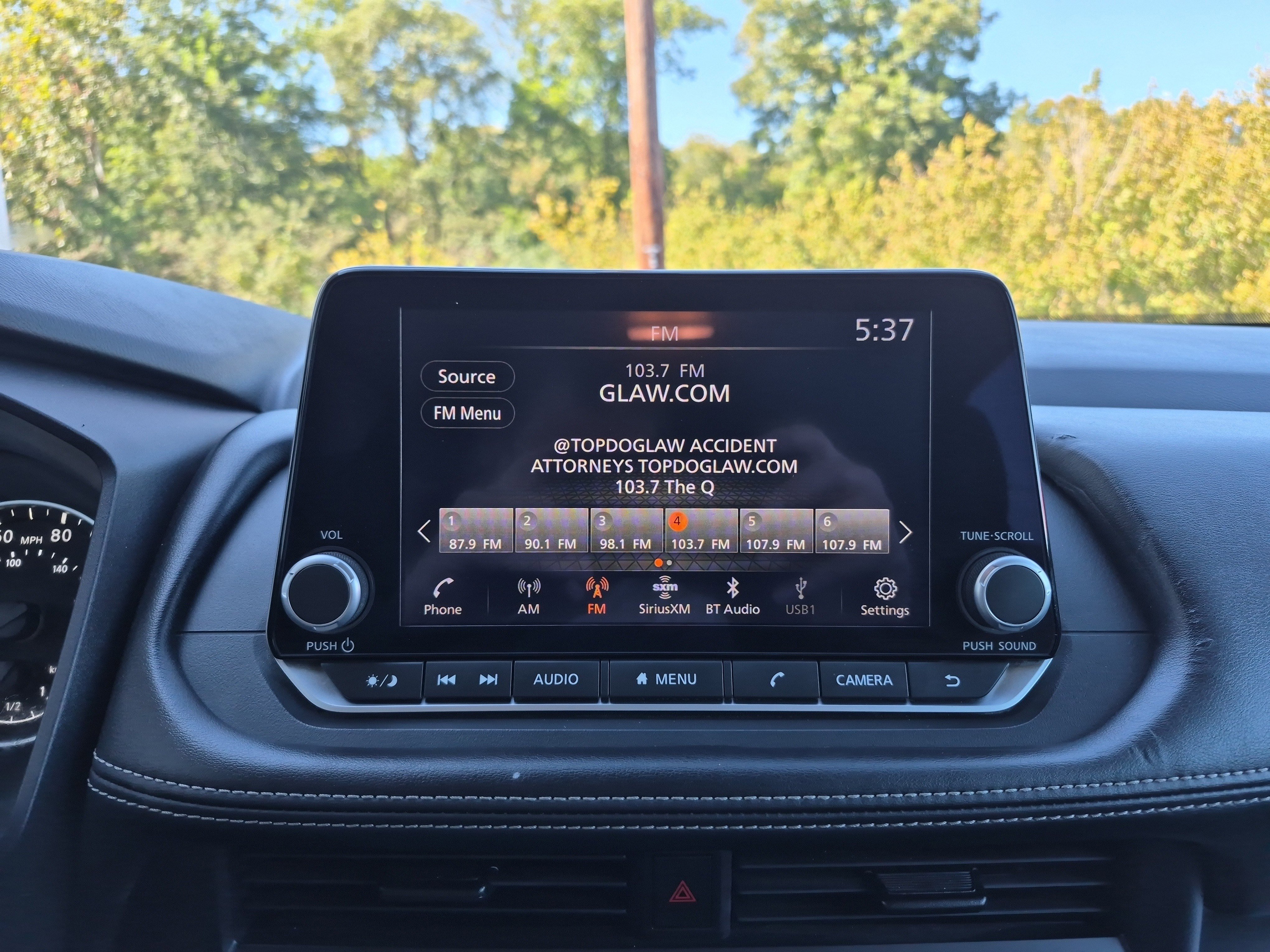 Used 2024 Nissan Rogue S image 28