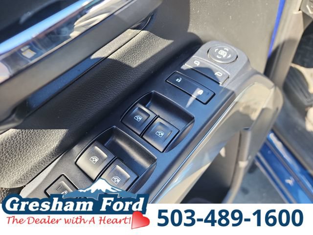 Used 2017 Chevrolet Silverado 1500 LT w/ LT Eassist Package AWD/4WD image 19