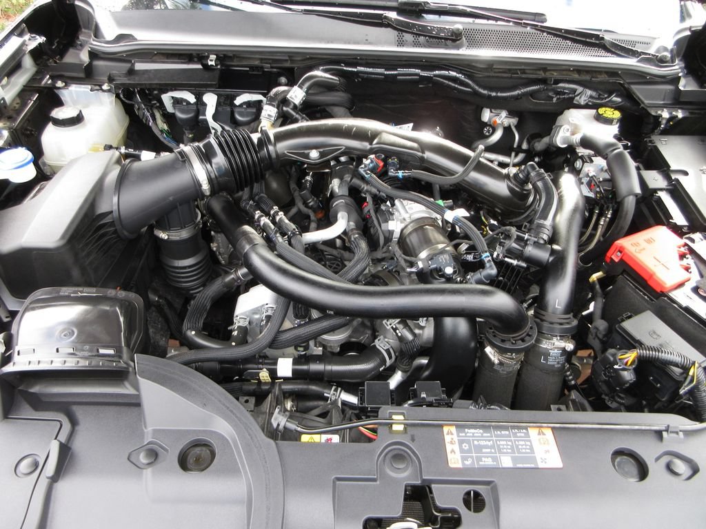 Certified 2025 Ford Ranger Raptor AWD/4WD image 30