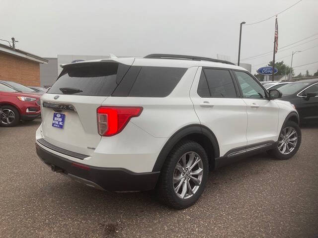 Certified 2020 Ford Explorer XLT w/ Equipment Group 202A AWD/4WD image 5