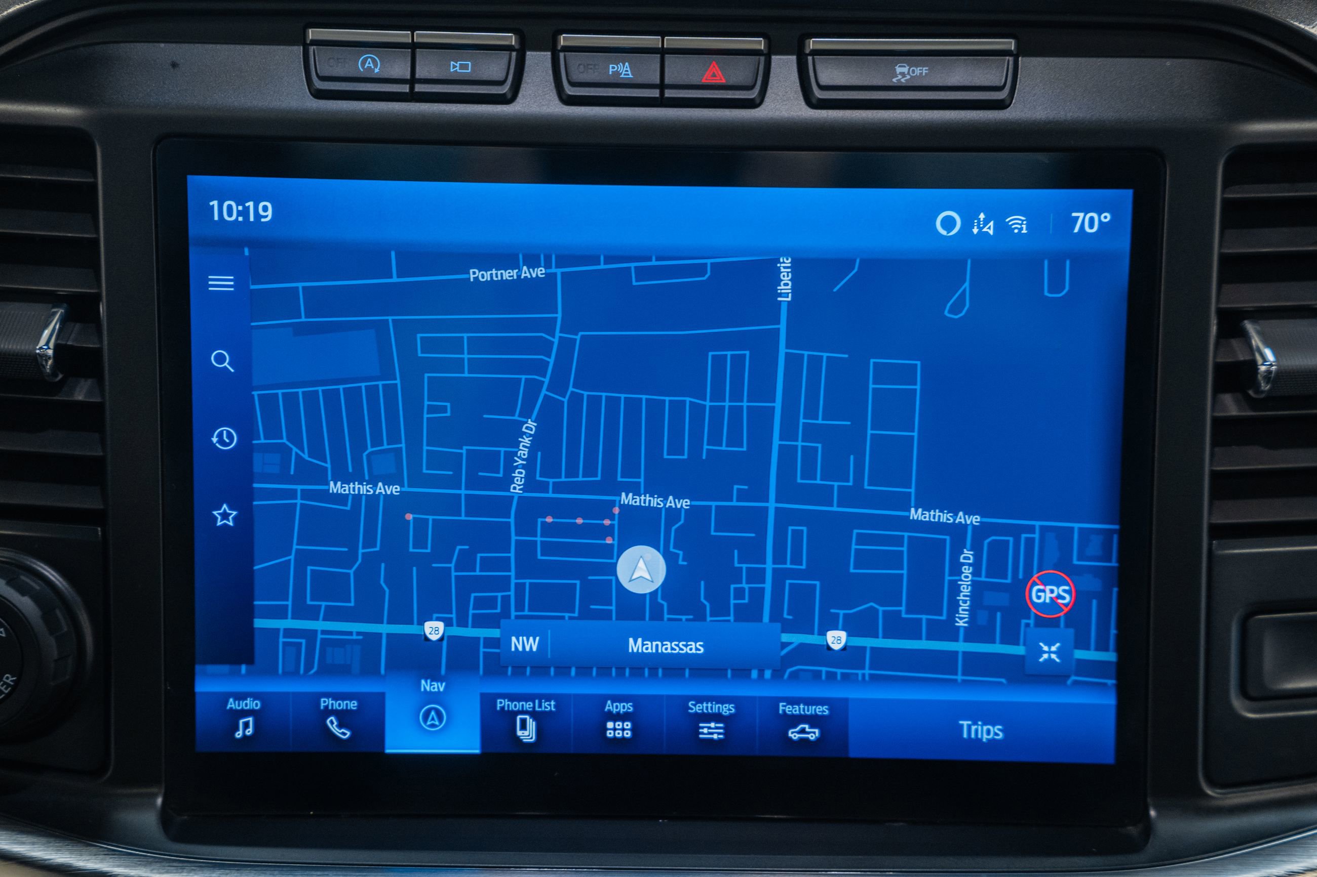 Certified 2023 Ford F150 Lariat w/ Equipment Group 502A High image 26