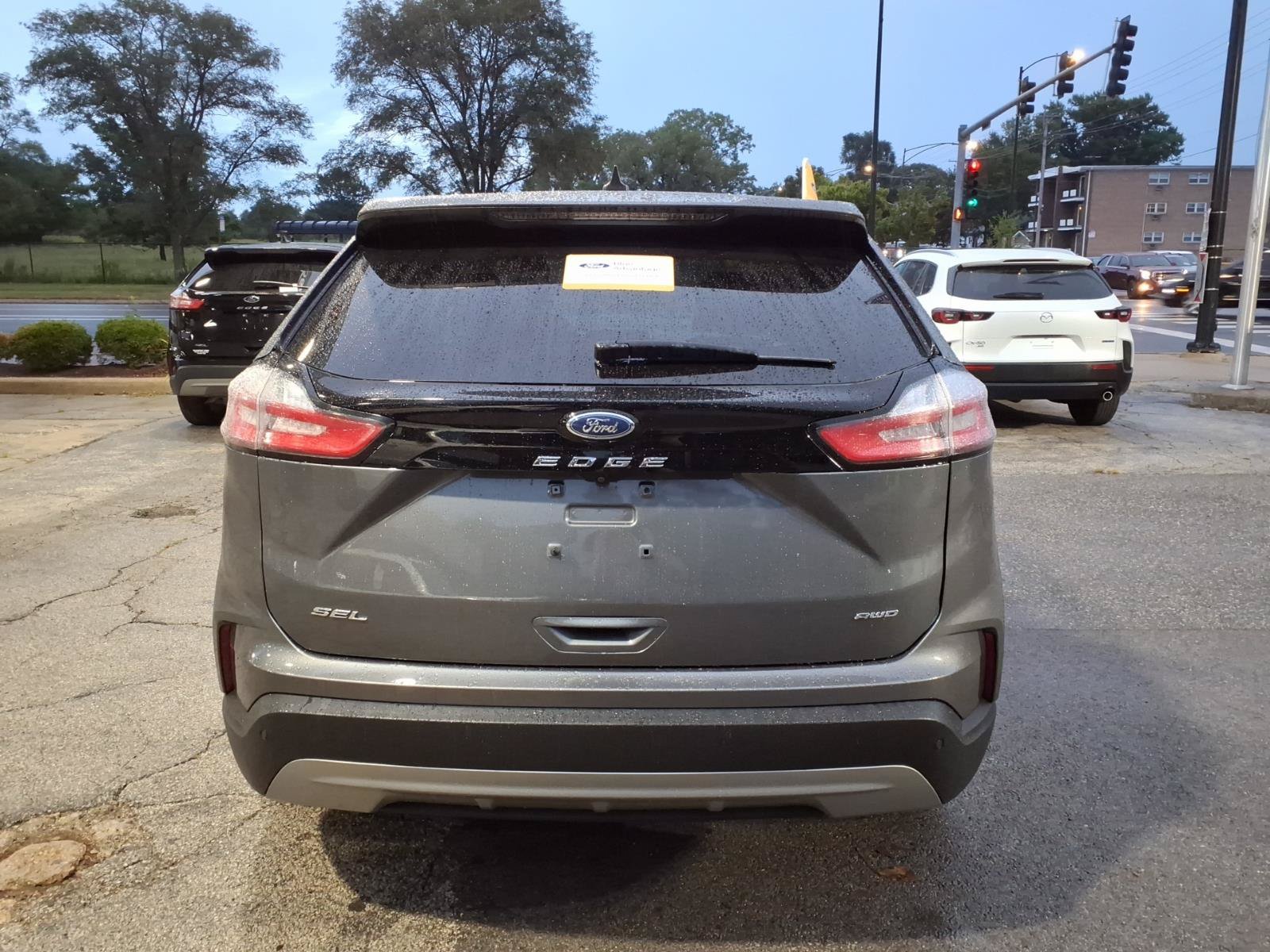 Certified 2024 Ford Edge SEL AWD/4WD image 4