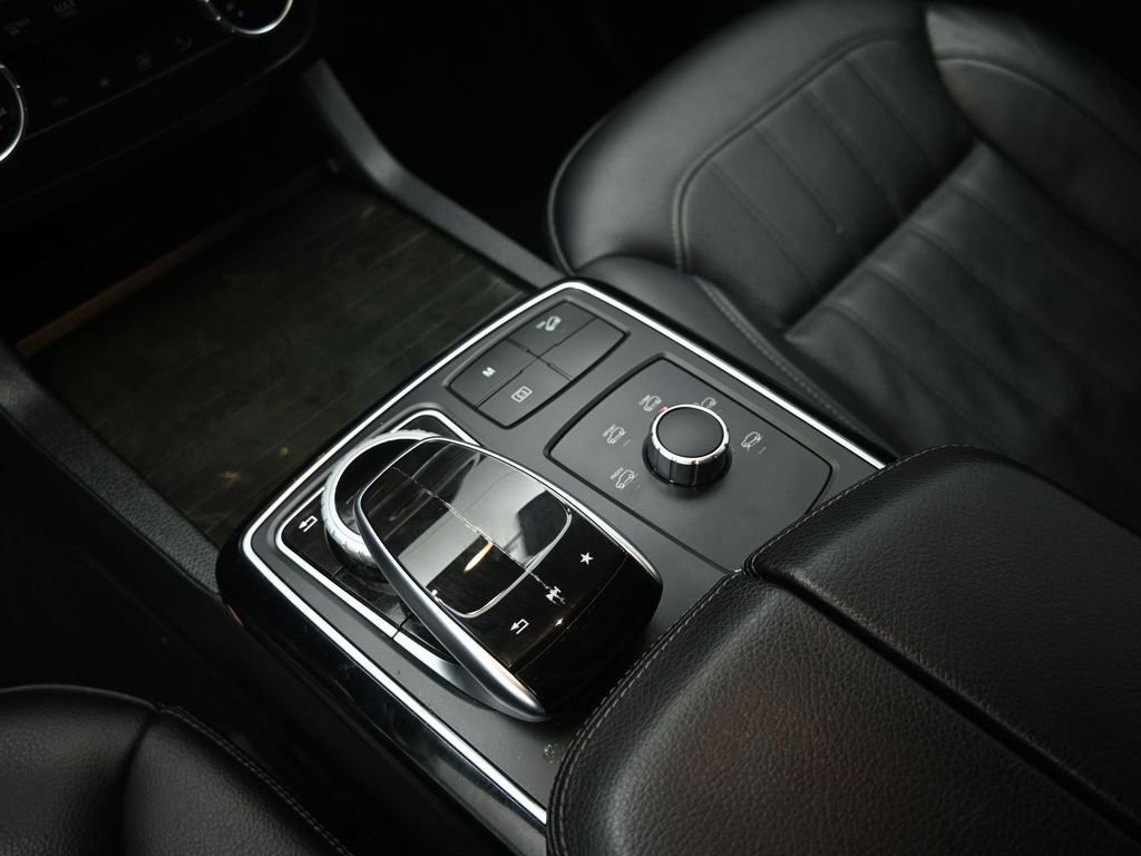 Used 2019 Mercedes-Benz GLE 400 4MATIC image 42