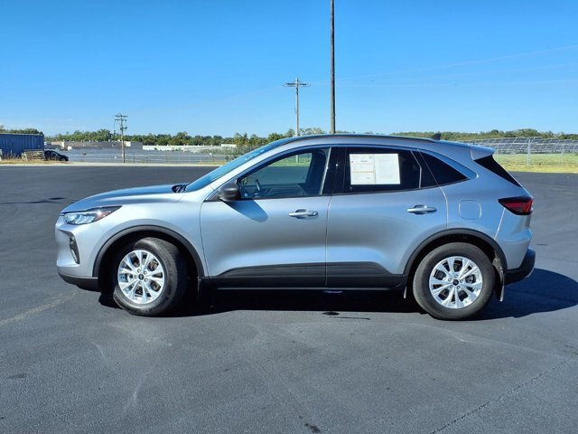 Certified 2023 Ford Escape Active w/ Tech Pack #1 FWD image 2