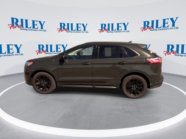 Certified 2024 Ford Edge SE w/ Black Appearance Package AWD/4WD image 6