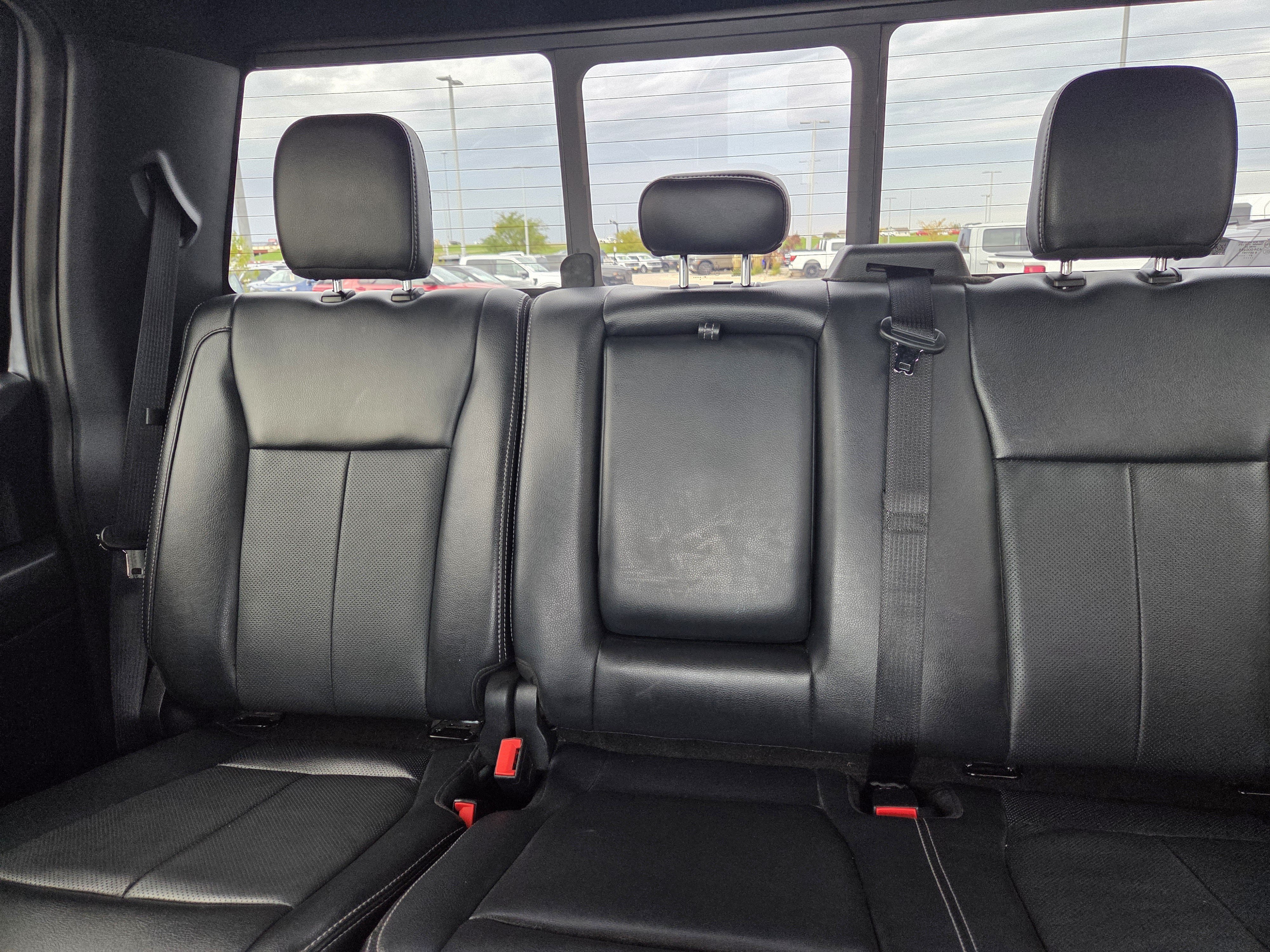 Certified 2022 Ford F350 Lariat w/ Lariat Ultimate Package AWD/4WD image 19