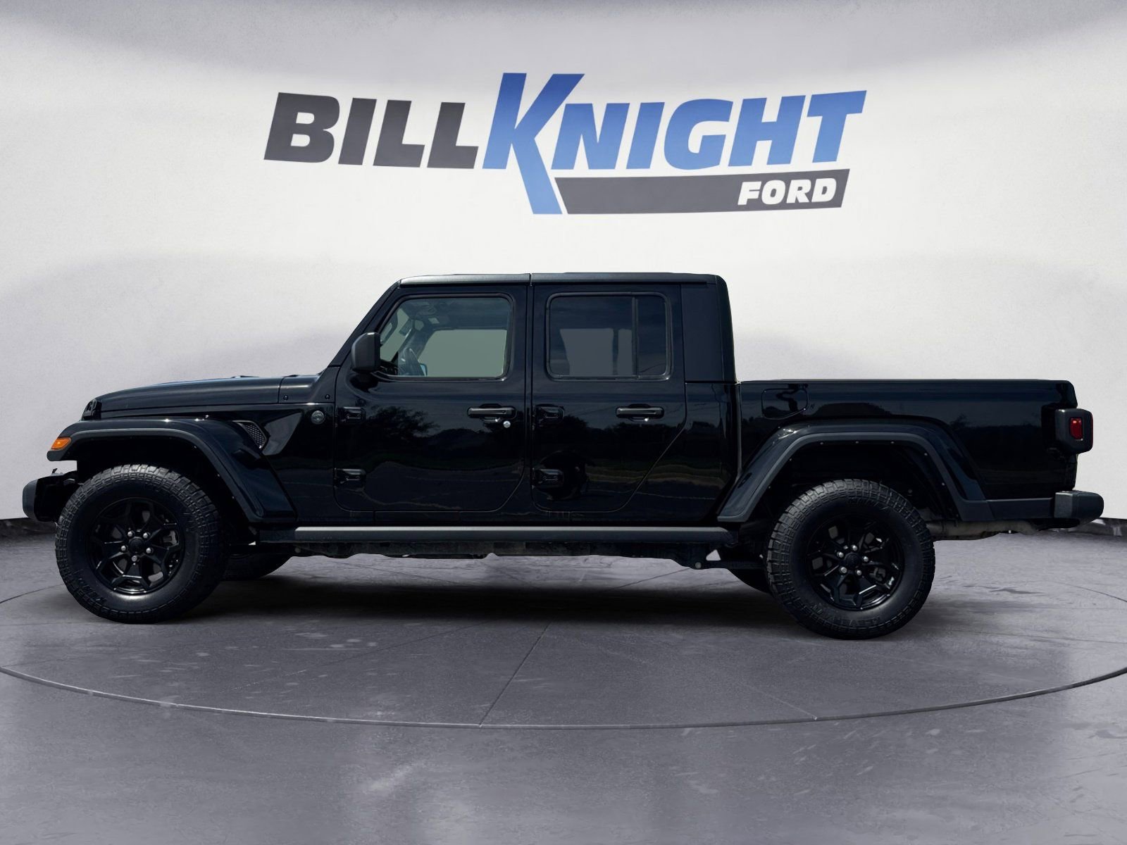 Used 2022 Jeep Gladiator Sport AWD/4WD image 2