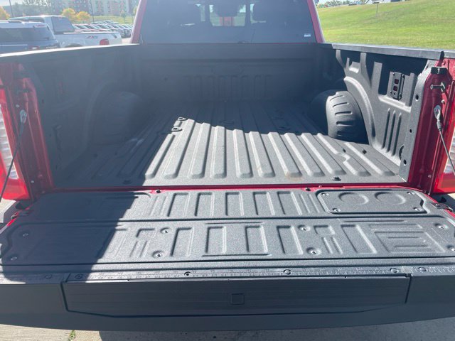 Certified 2024 Ford F350 Lariat w/ Black Appearance Package AWD/4WD image 22