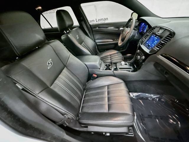 Used 2023 Chrysler 300 S RWD image 29