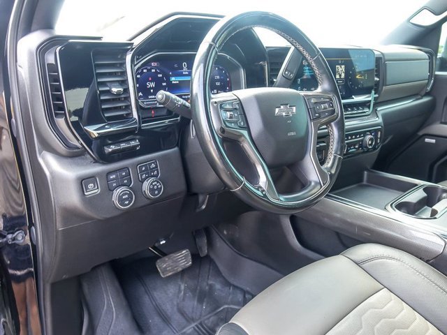 Used 2024 Chevrolet Silverado 2500 ZR2 w/ Technology Package AWD/4WD image 14