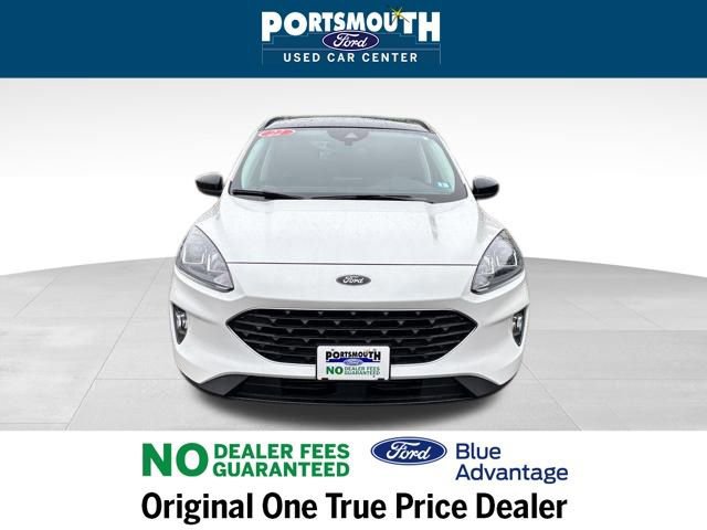 Certified 2022 Ford Escape SEL w/ SEL Stealth AWD Package image 9
