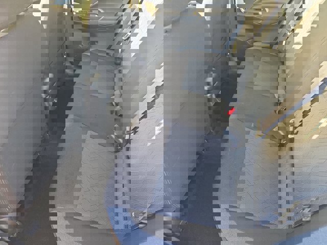 Used 2023 Nissan Versa SV image 13