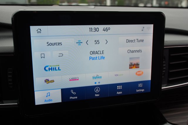 Certified 2021 Ford Explorer Limited w/ Hybrid Equipment Group 310A image 32