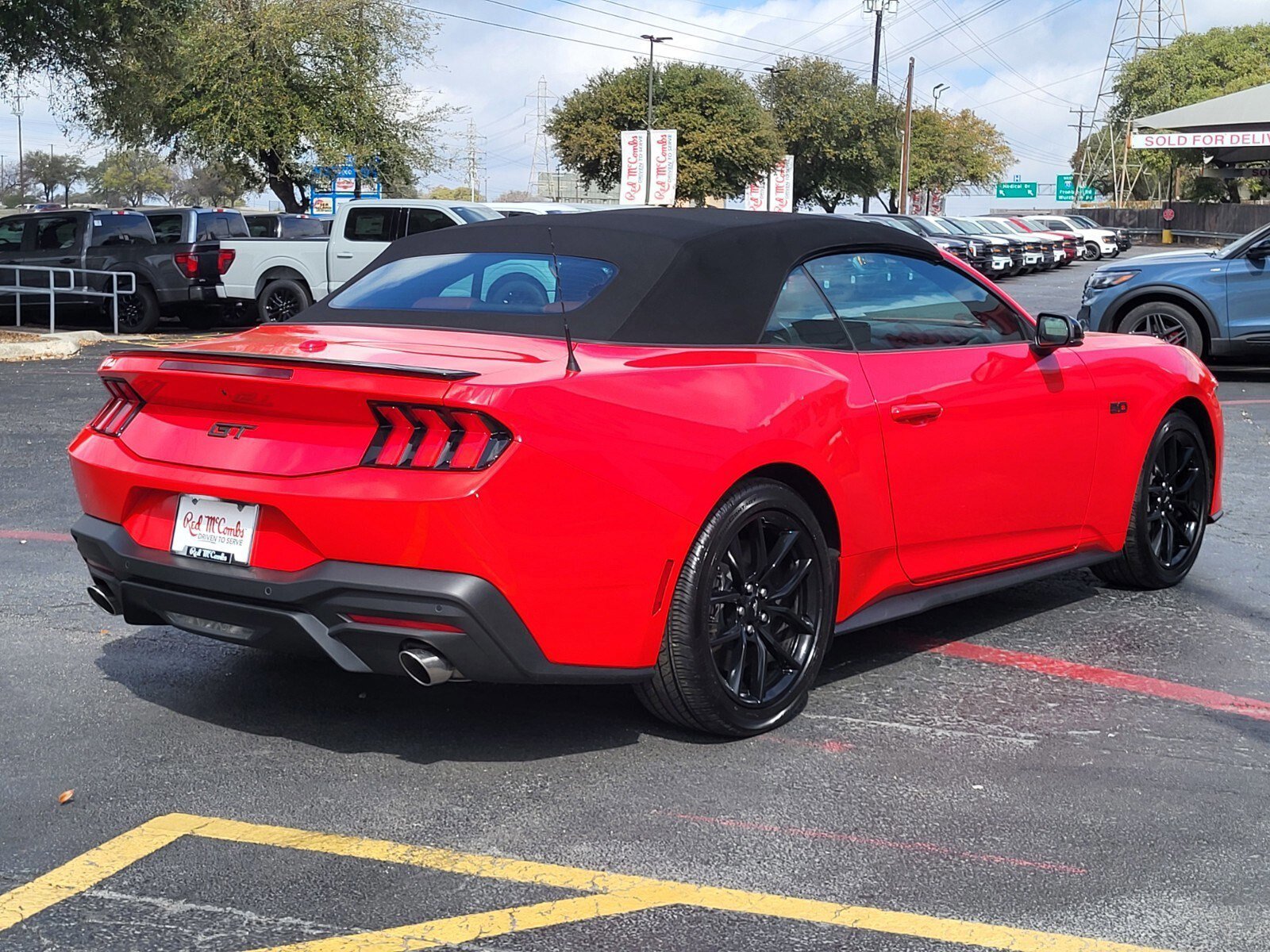 Certified 2025 Ford Mustang GT Premium image 3