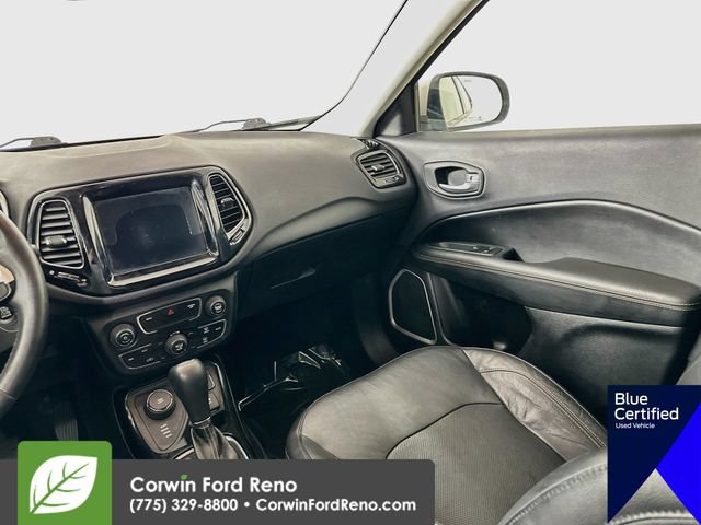 Used 2017 Jeep Compass Limited w/ Navigation Group AWD/4WD image 28