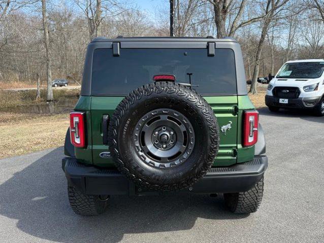 Certified 2024 Ford Bronco Everglades AWD/4WD image 3