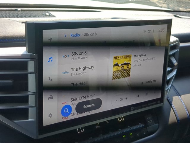 Used 2024 Toyota Tundra Platinum AWD/4WD image 23