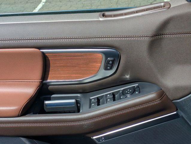 Certified 2025 Ford Expedition Max King Ranch image 12