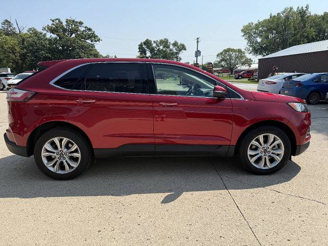 Certified 2023 Ford Edge Titanium AWD/4WD image 8