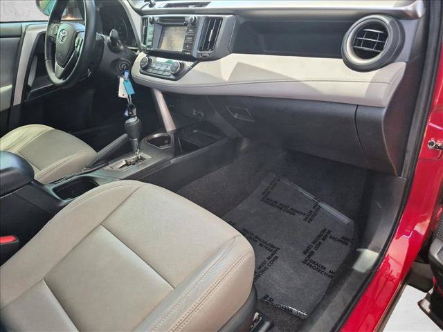 Used 2017 Toyota RAV4 XLE FWD image 22