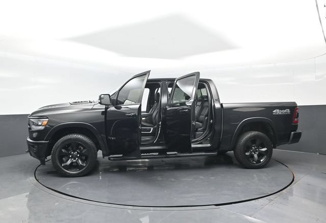 Used 2019 RAM 1500 Laramie AWD/4WD image 31