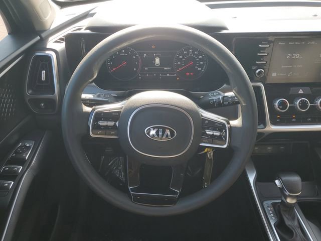 Used 2021 Kia Sorento LX image 9