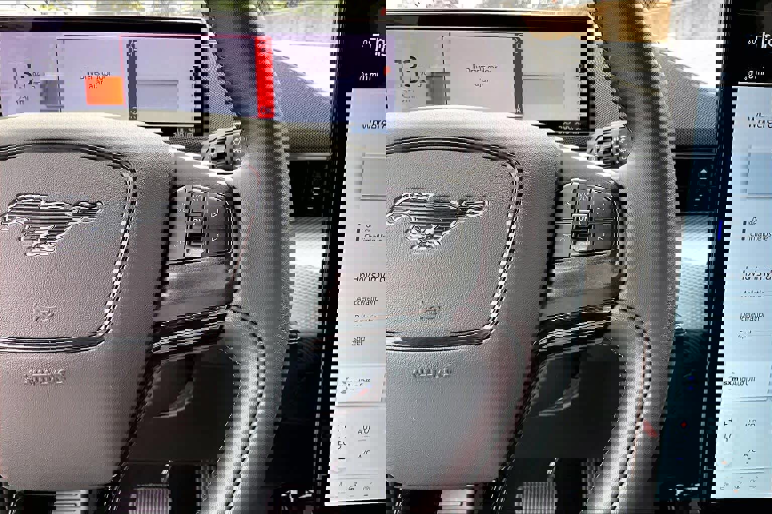 Certified 2021 Ford Mustang Mach-E Select w/ Comfort/Appearance Package image 26