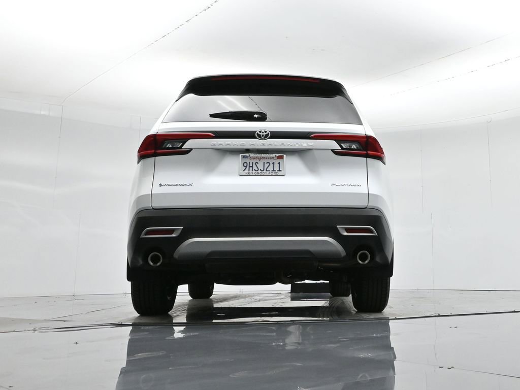 Used 2024 Toyota Grand Highlander AWD Hybrid image 52