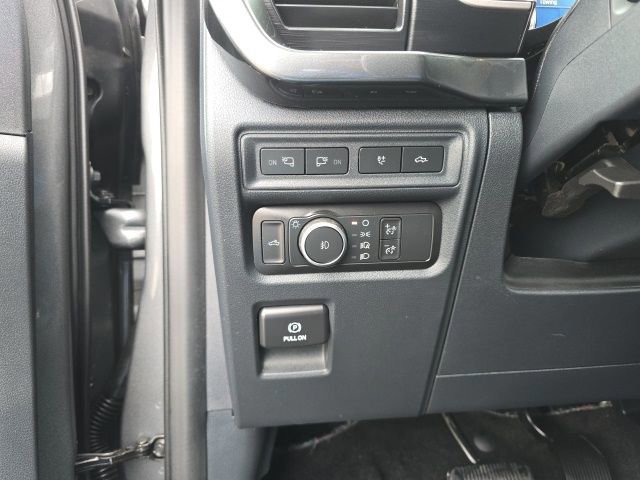 Certified 2022 Ford F150 XLT w/ Equipment Group 302A High image 25