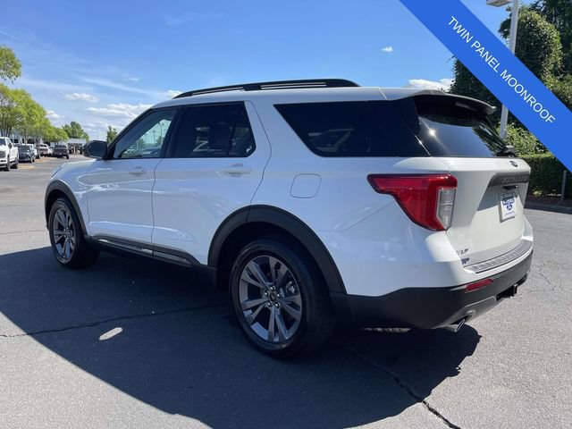 Certified 2023 Ford Explorer XLT w/ Equipment Group 202A RWD image 4