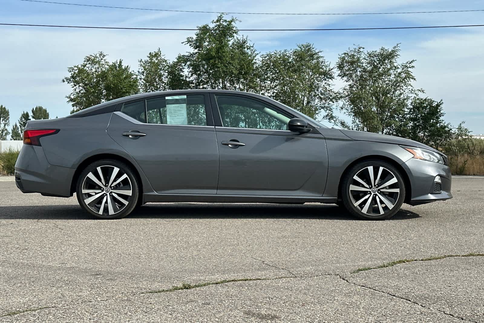 Used 2021 Nissan Altima 2.5 SR FWD image 8