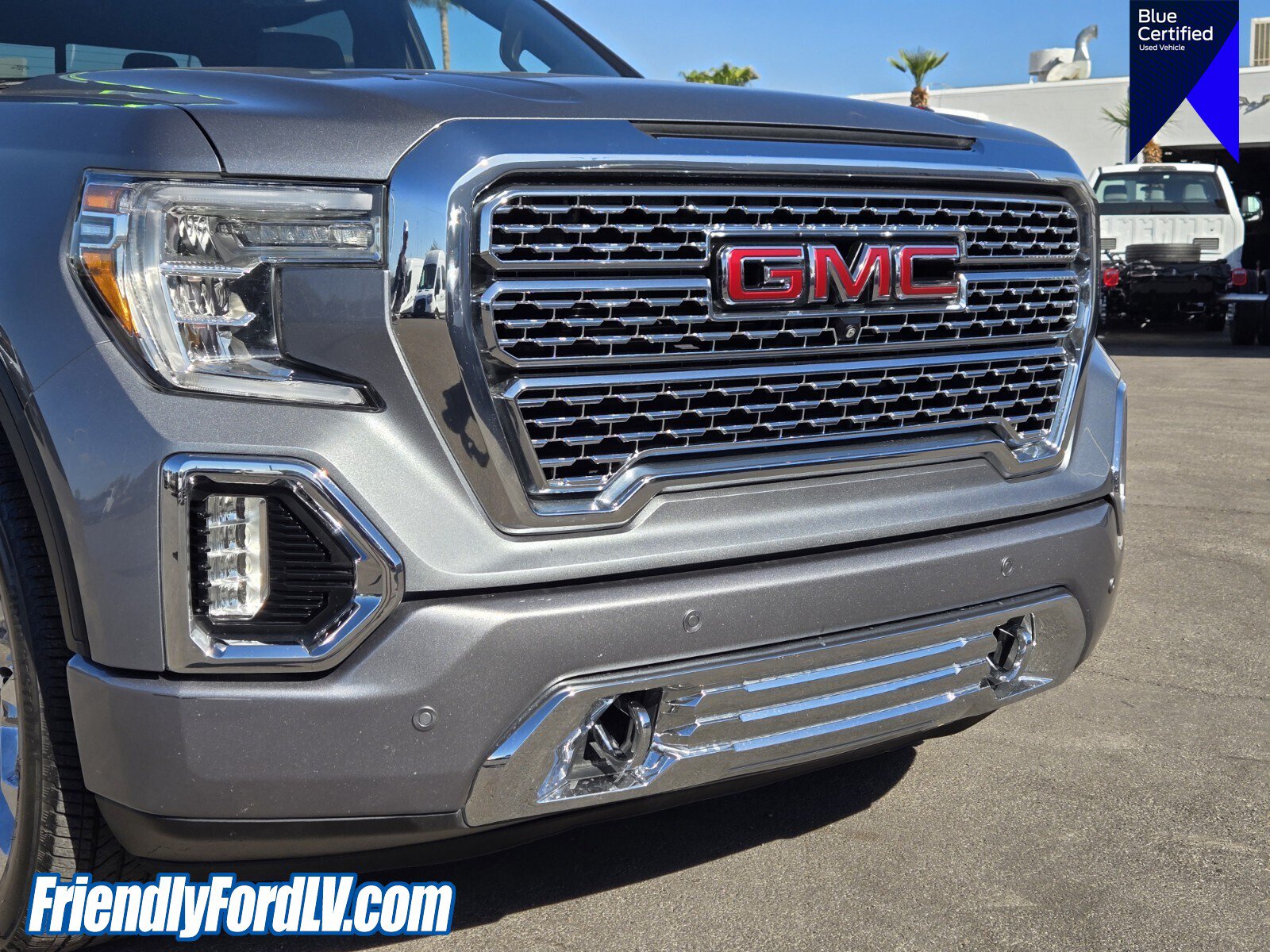 Used 2019 GMC Sierra 1500 Denali w/ Denali Ultimate Package AWD/4WD image 9