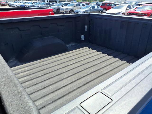 Used 2022 Chevrolet Silverado 1500 LT AWD/4WD image 18