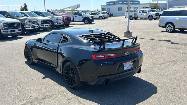 Used 2018 Chevrolet Camaro LT w/ RS Package RWD image 5