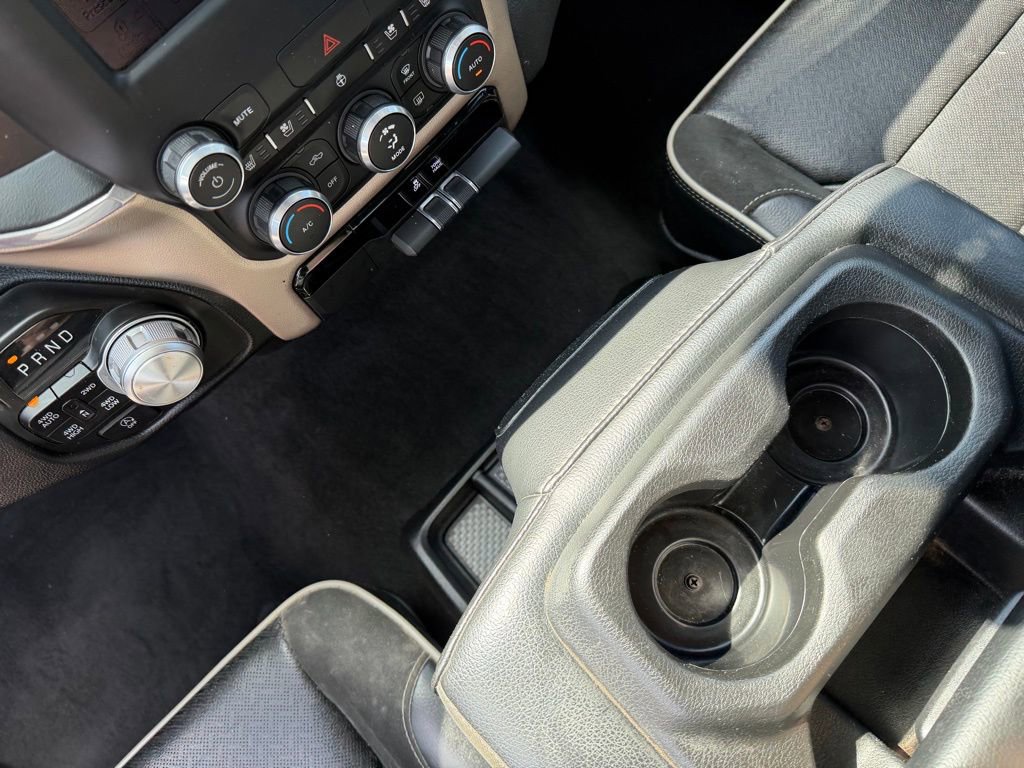 Used 2022 RAM 1500 Laramie AWD/4WD image 28