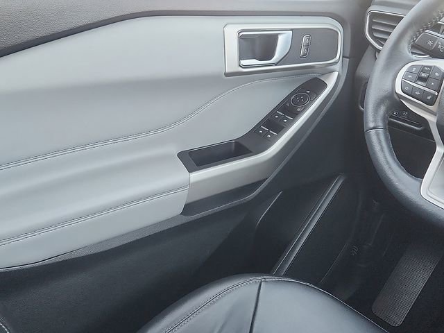 Certified 2023 Ford Explorer XLT AWD/4WD image 11