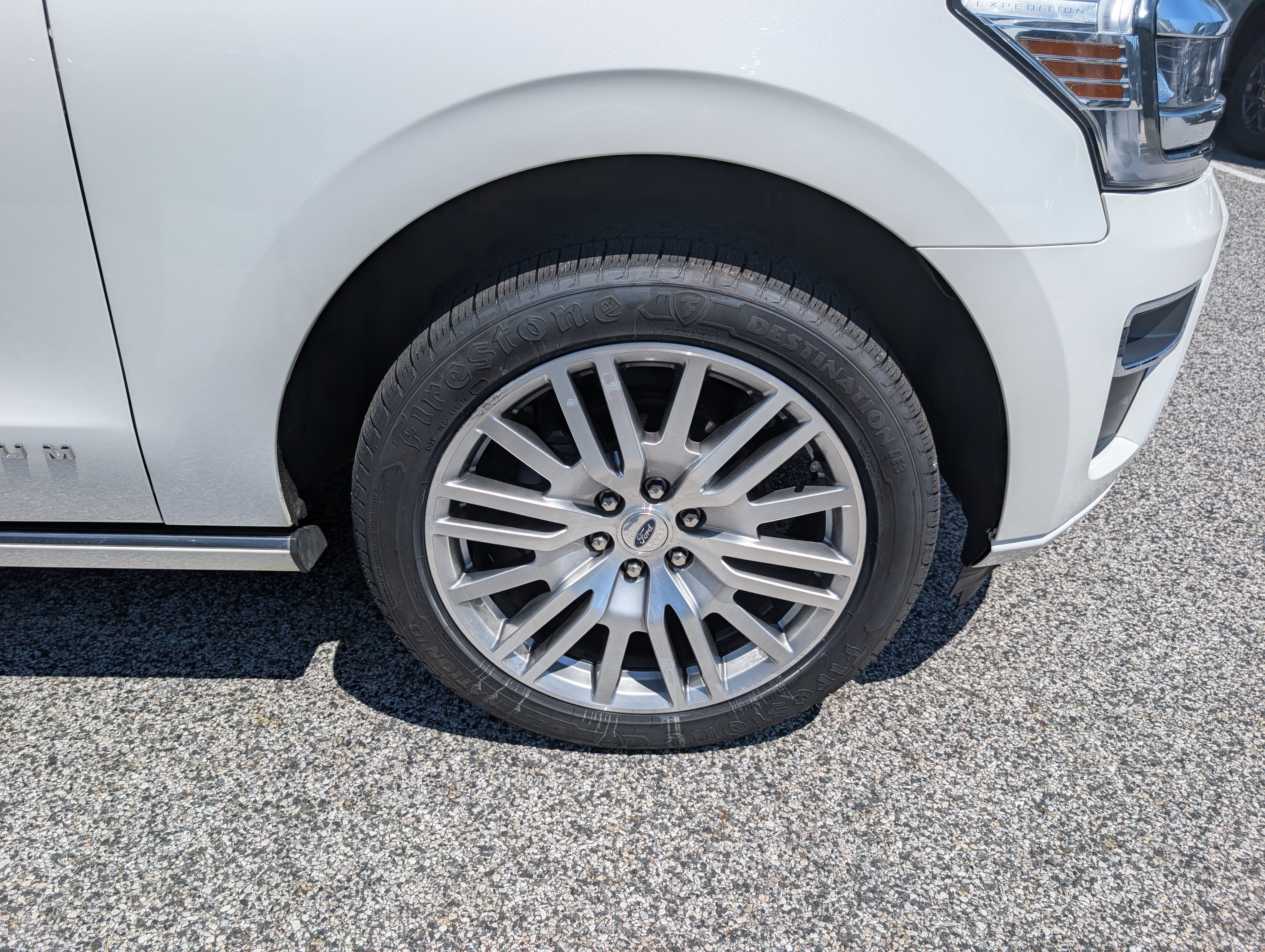 Certified 2023 Ford Expedition Max Platinum AWD/4WD image 11