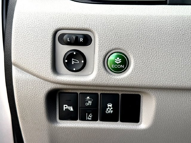 Used 2021 Honda Pilot Touring image 15