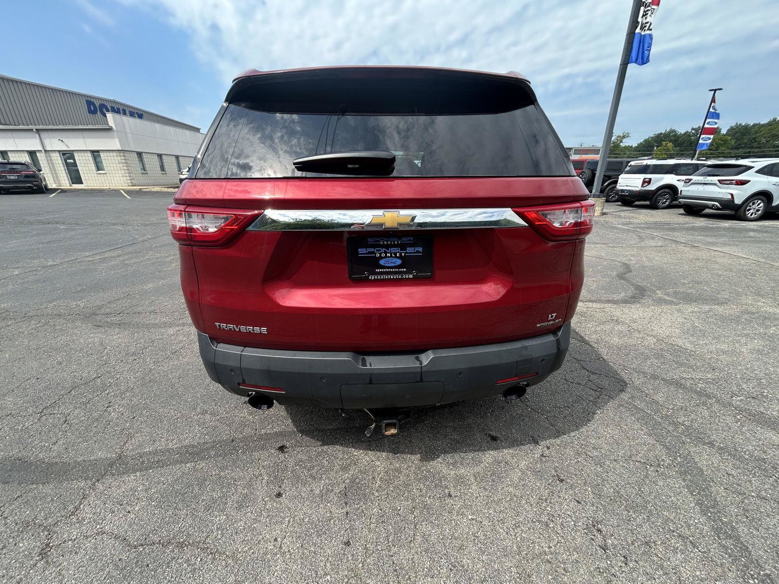 Used 2019 Chevrolet Traverse LT FWD image 20