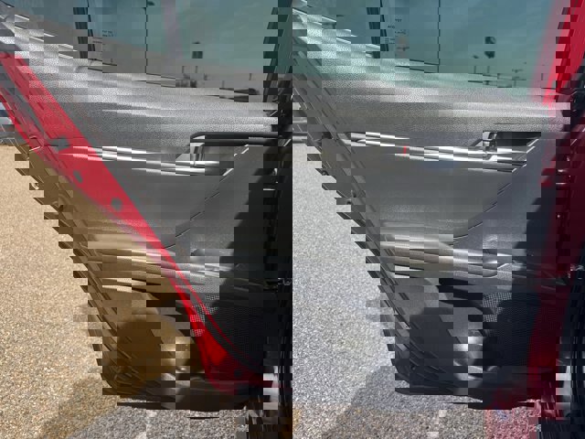 Used 2022 Toyota Camry LE image 24