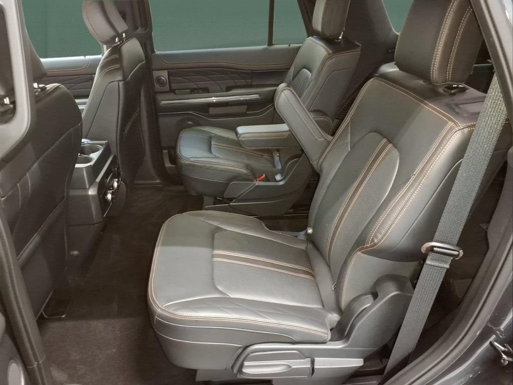 Certified 2023 Ford Expedition Platinum AWD/4WD image 28
