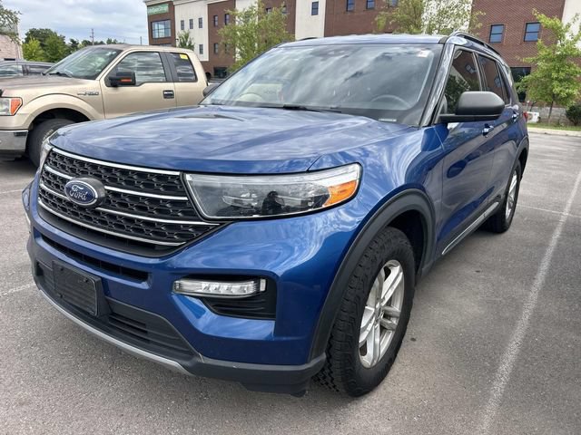 Certified 2022 Ford Explorer XLT w/ Equipment Group 202A RWD image 1