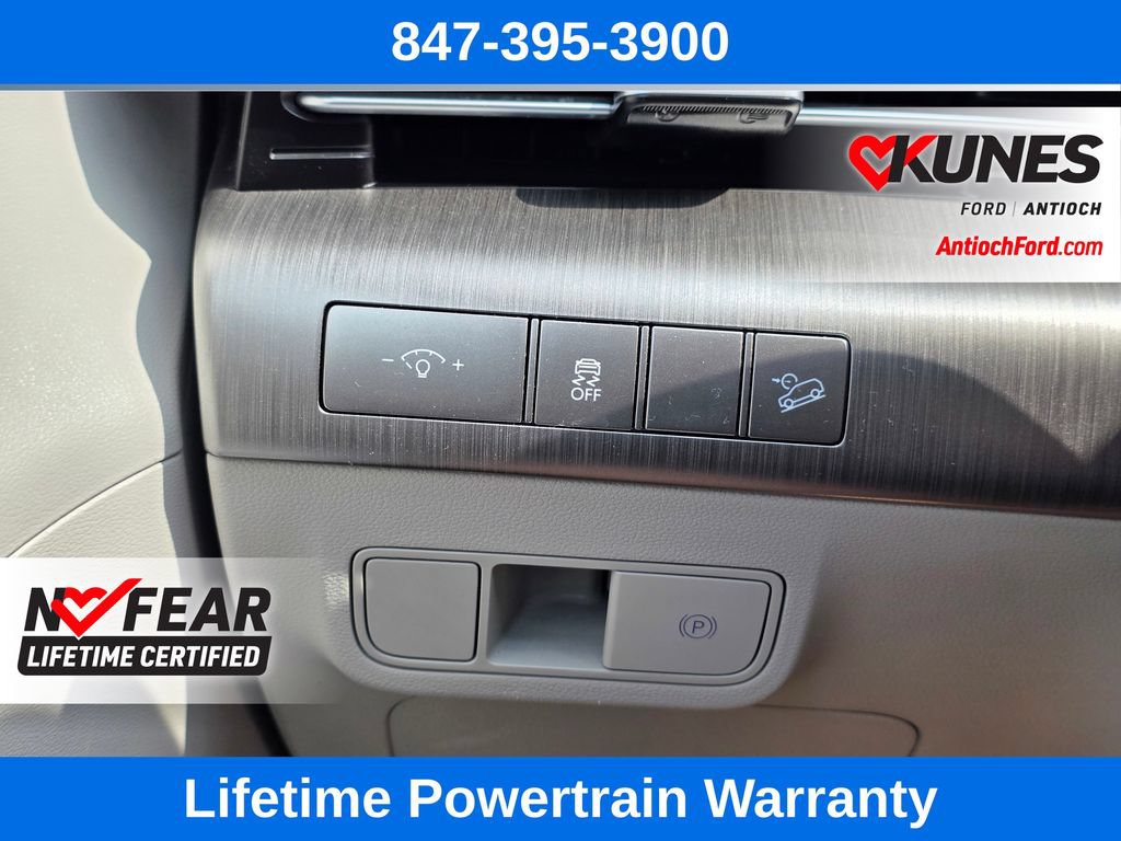 Used 2024 Hyundai Kona SEL AWD/4WD image 35