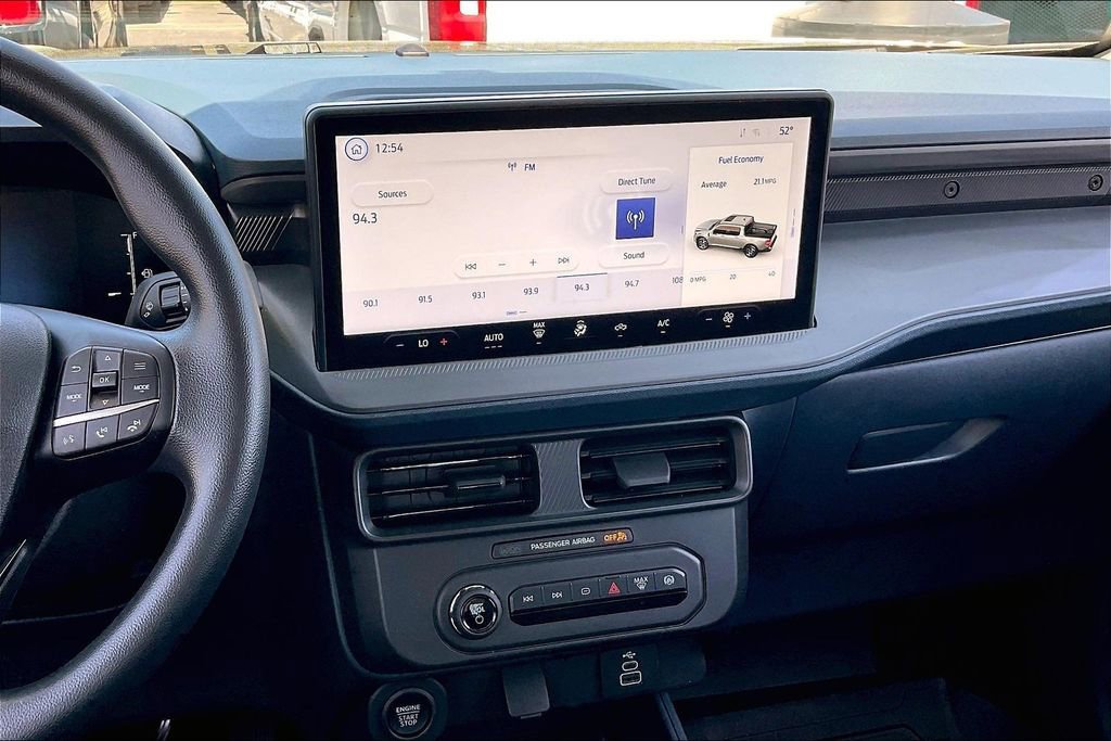 Certified 2025 Ford Maverick XLT w/ Black Appearance Package AWD/4WD image 5