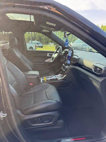 Certified 2023 Ford Explorer ST w/ Equipment Group 401A AWD/4WD image 9