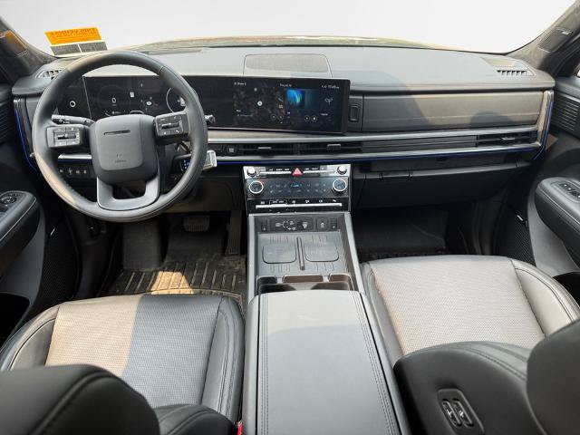 Used 2025 Hyundai Santa Fe Calligraphy AWD/4WD image 22