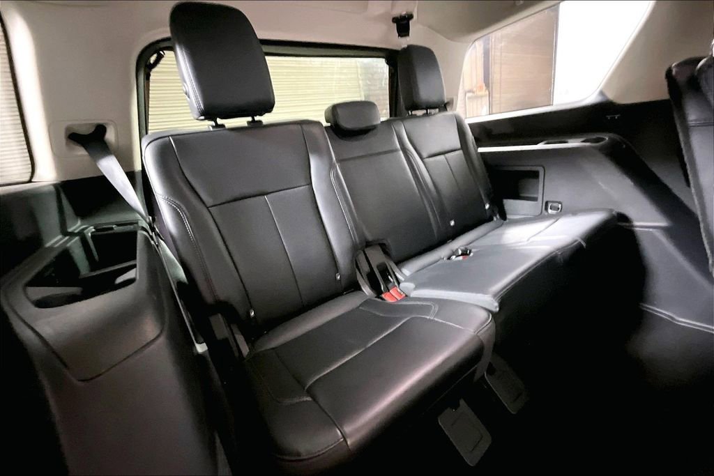 Certified 2024 Ford Expedition XLT image 23