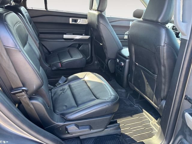 Certified 2022 Ford Explorer Limited w/ Limited Technology Package AWD/4WD image 13