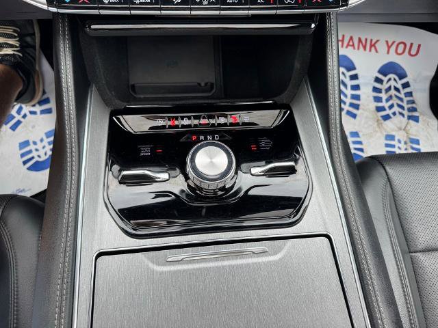 Used 2024 Jeep Wagoneer Series II w/ Convenience Group I image 19